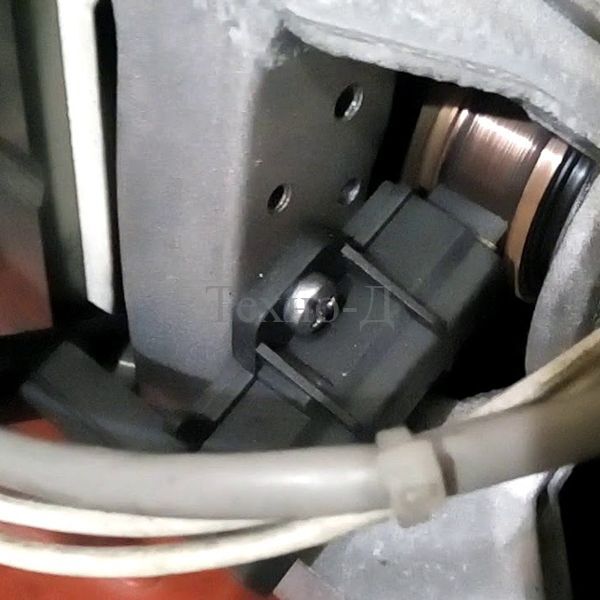 Замена щеток двигателя  вращения барабана стиральных машин